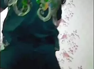 Hey, wanna watch my big white ass twerk as a sissy crossdresser?