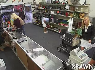 reality chick does fellatio tight pussy sucking missionary rough hardcore