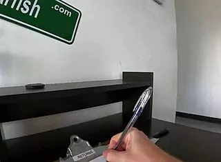 Mačeha pomaga z matematiko... pogoltne spermo, da mu poveča koncentracijo, veš!