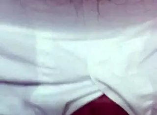 Eating that juicy pussy like a pro