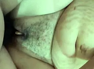 Does this vietnamese wife love reaching her climax?