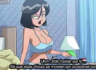 mi madrastra me pilla masturbandome sub esp