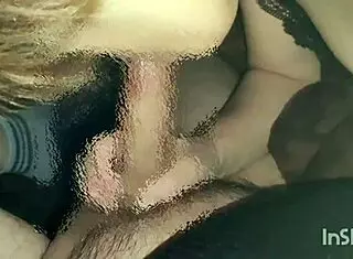 Japanese amateur gives outdoor blowjob and handjob.