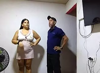 this cheating wife fucks her husband's friend while he works 😏