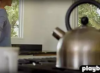 Gia, show those big tits!