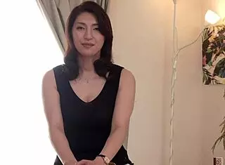 Housewife's first filming shows big tits in cheating creampie scene. Asian mature seduces with skill.