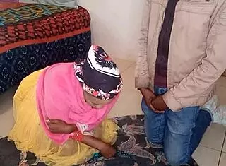 Lilpuddingbowls in exciting gangbang scene!