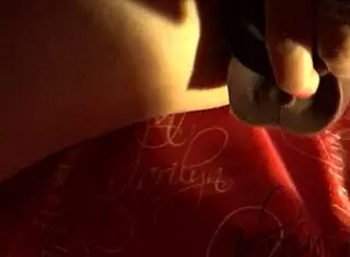 Wife Enjoys Playing With Dildo Toy