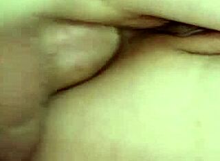 Кейси Калвърт губи аналната си девственост от масивен кура в тесен тийн 18+ задник.