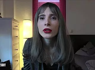 i'm the old german cuckold watching lou nesbit and lia louise dominate me