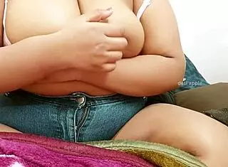 yo, check my asian aunty’s huge sexy boobs!