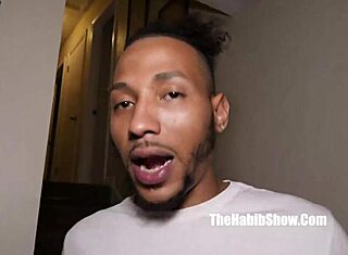 Mandi May, puerto rican tjej, visar upp sin feta fitta 😘