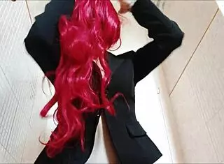 I Am the Gorgeous Italian Secretary Suffering from Colitis