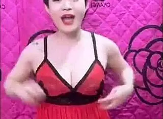 Vietnamese Hot Girl Streaming Live Action