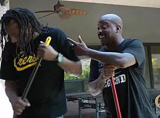 The plot in the west trailer unfolds with unexpected twists.