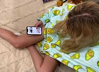 Ms Avocado and Mr Shorts Get Horny Together