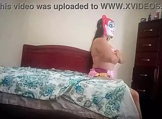 latina amateur fingers her wet vagina solo