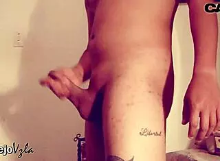 Cangrejovzla Shares Masturbation Video From May 1, 2017!