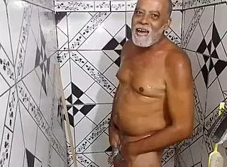 Gugu Da Sunga Dancing In Bathroom With Hard Cock