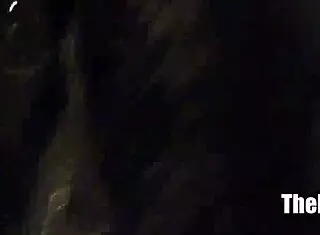 Layla Red's thick juicy booty redboned