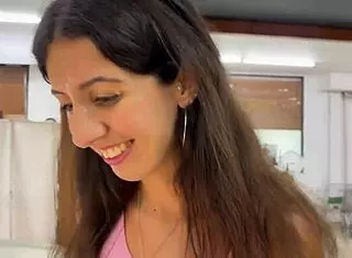 I’ll buy anything if she walks supermarket with cum on face after blowjob