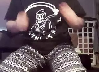 busty camgirl compilation for premium followers on youngsexer.com