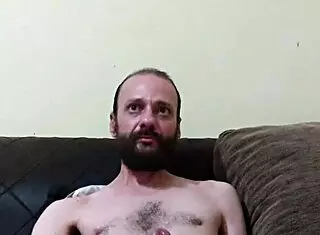 Watch Andr� masturbating and cumming in Sorocaba SP compilation?