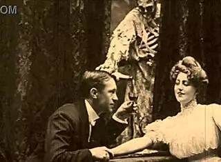 Vintage Halloween Retro Antique Gay Scenes