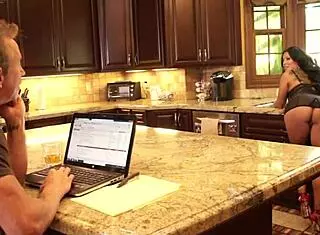 Horny stud fucks cute babe Kiara Mia