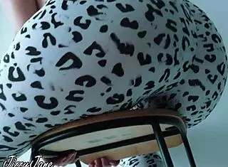 gym babe in uniform masturbates with panties and yoga pants