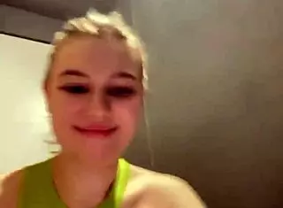 Masturbate In Public Ride To The Dildo Fuck Anal