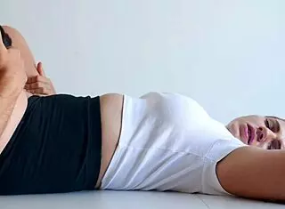 Instead Of Lunch, I Fed Him My Pussy With Intense Licking And Squirting