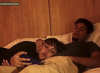 mi hermanastra swallows after movie night close call