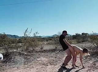 Amateurs Caught In Rough Desert Road Sex