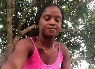 crazybitch unboxes package before strangers