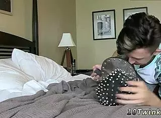 Horny Gay Nurse Gives Twink a Wild Blowjob Session