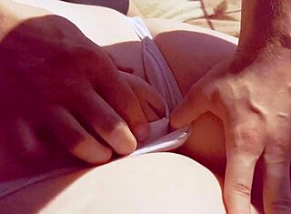 Klitoris orgazmus exploduje! Tesná píča masáž mágia.