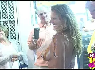 Slutty amateur flashes nude on the street at fantasy fest party