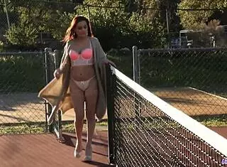 Trimmed babe gets muff diving and fingering. So sensual! 😘