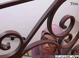 Muslim Stepmom Caught Sucking Stepdaughter's Boyfriend In Hentai Anime POV