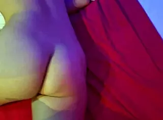 Juicy Vagina Desperately Begs For Cock