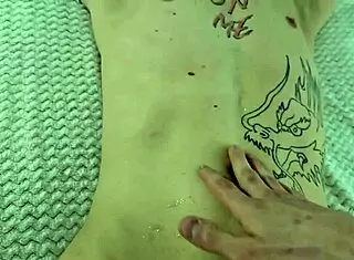 Watch Twinks Get Anal Creampied with Big Cocks?