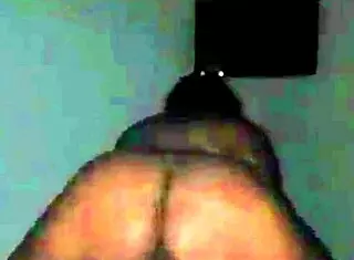 Claudia Gives Sentones And Reaches Orgasms In Doggystyle