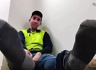 work sucks, but foot fantasies make it better!