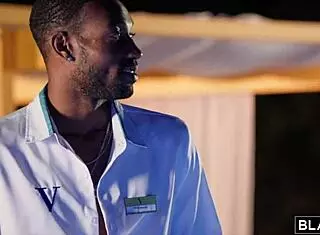 bratty kelly hooks up with mom's new black guy