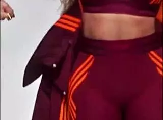 Intense Jerk Off Tribute to Beyonce in Ivy Park