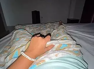 Me Encanta Meterme Los Dedos En La Mañana Antes De Irme A La Universidad