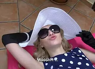 Krystin Stewart Delivers an Incredible Scene for the Day