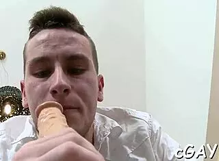 I love sucking cock before bareback ass fucking with my gay partner