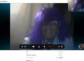 Carol Banderas Shows Off on Mexican Webcam